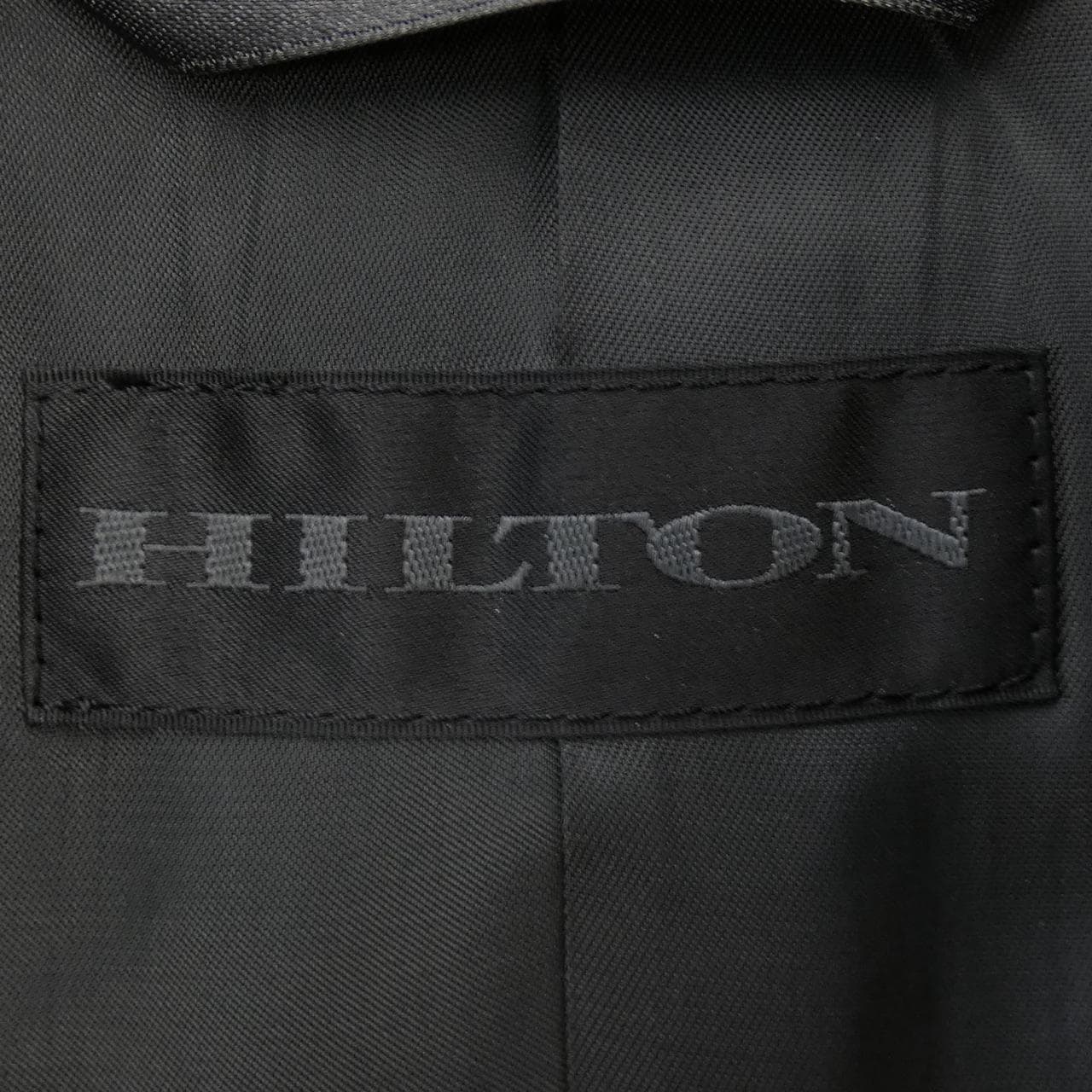 希尔顿HILTON大衣