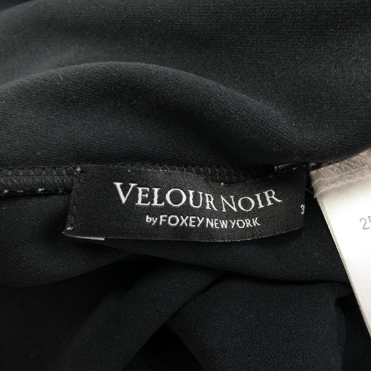 コメ兵｜ヴェロア ノワール VELOUR NOIR トップス｜ヴェロア ノワール