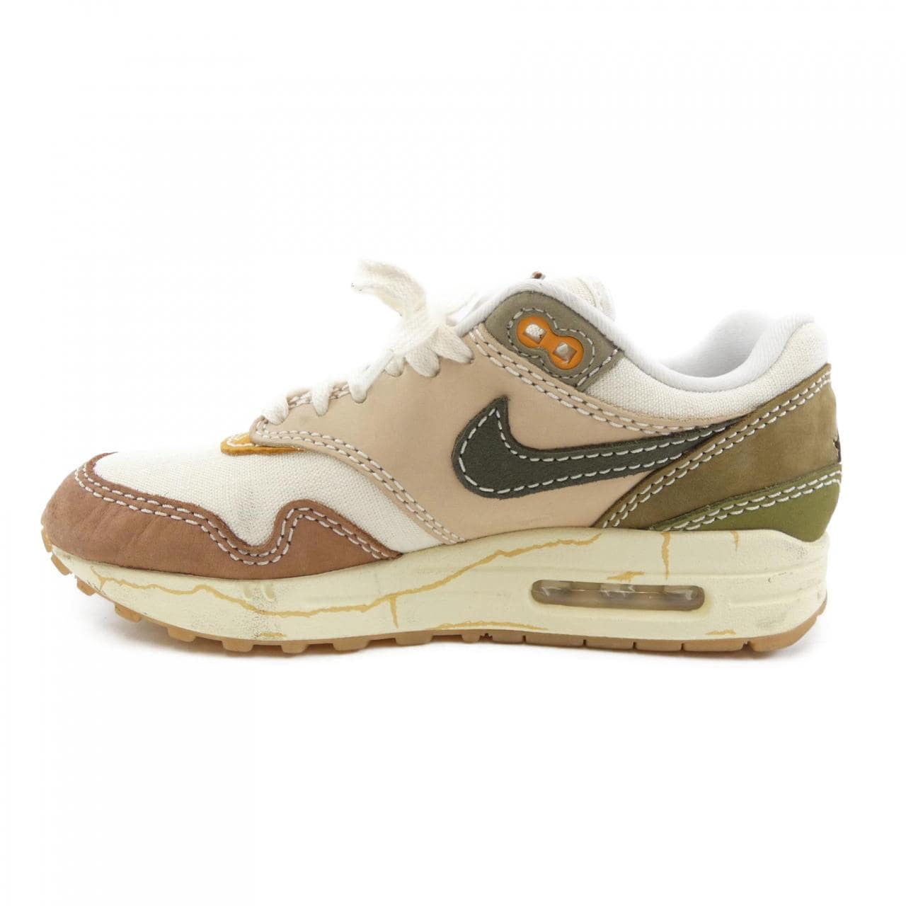ナイキ NIKE スニーカー