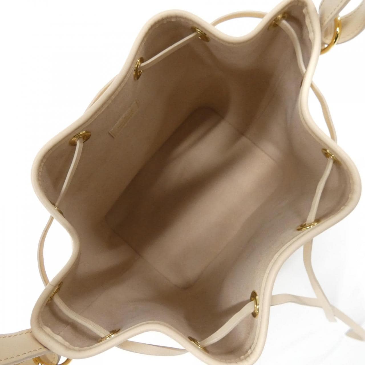 ルイヴィトン モノグラム LVブロデリー アングレーズ プチ ノエ M22861 ショルダーバッグ