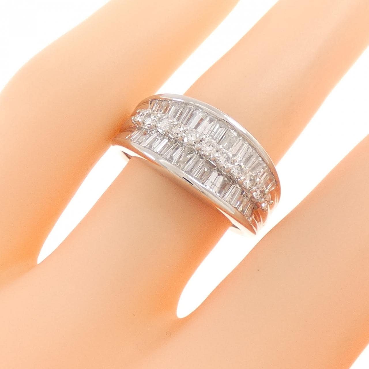 PT900 ダイヤモンド リング 1.30CT