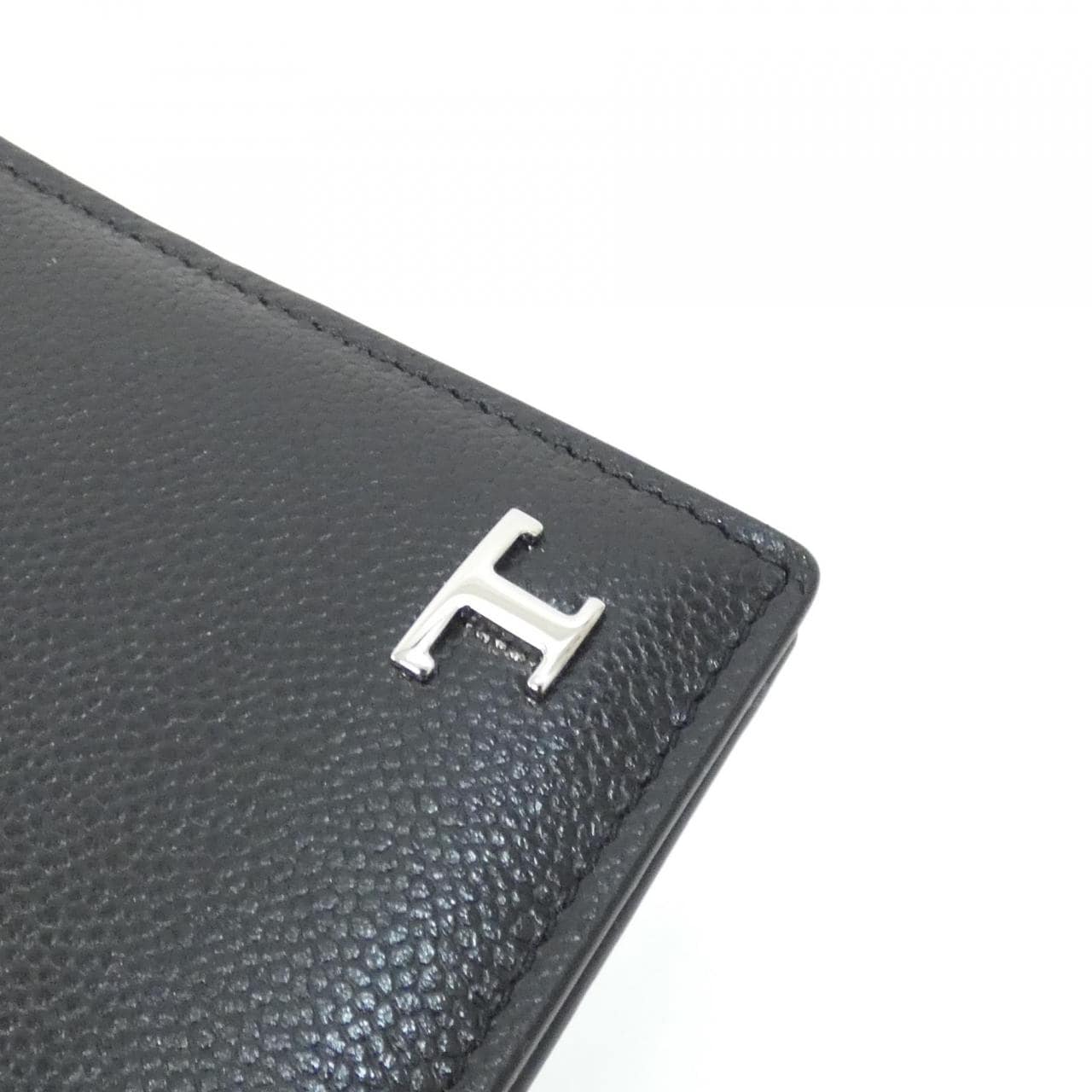 【新品】トッズ T TIMELESS XAMTSYBB300UGAB999 財布