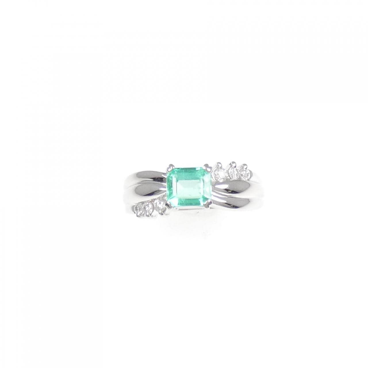 PT エメラルド リング 0.85CT