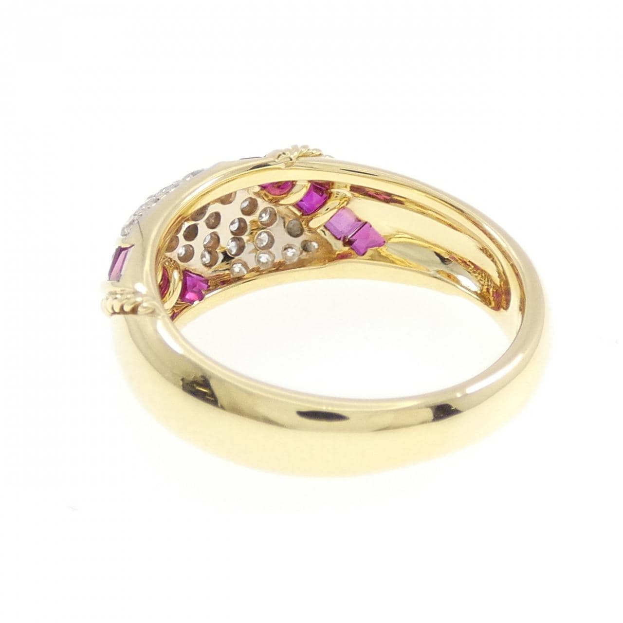 ピキョッティ ルビー リング 0.87CT