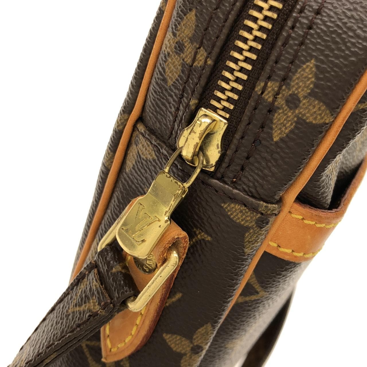 ルイヴィトン モノグラム ダヌーブ M45266 ショルダーバッグ