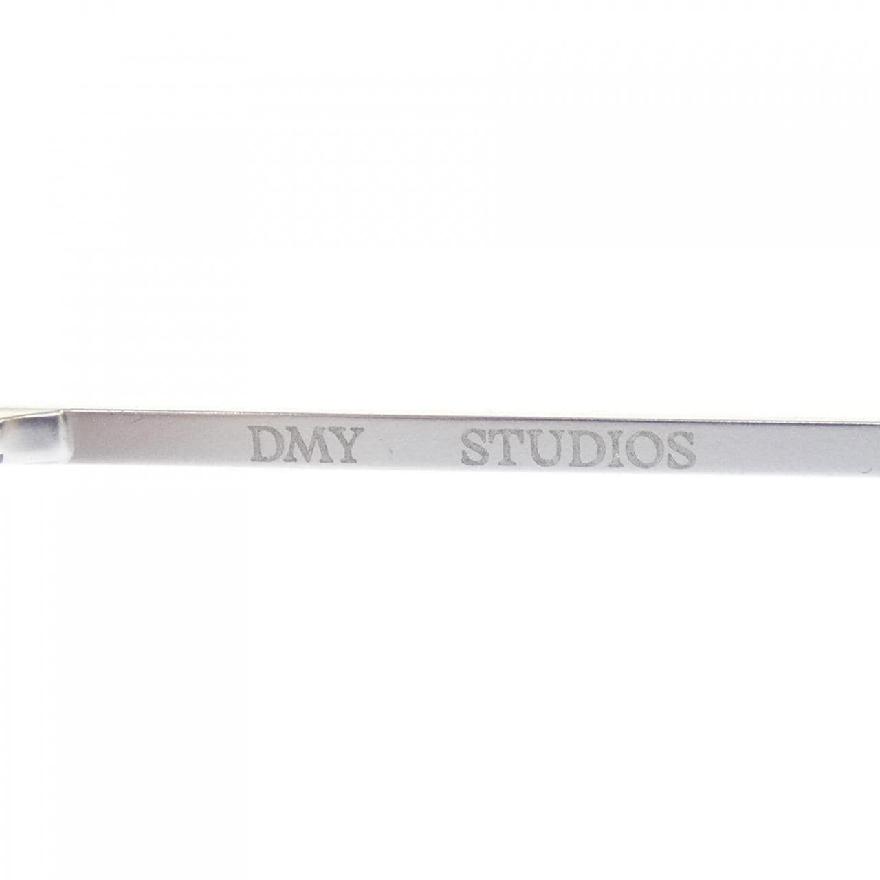 DMY STUDIOS EYEWEAR