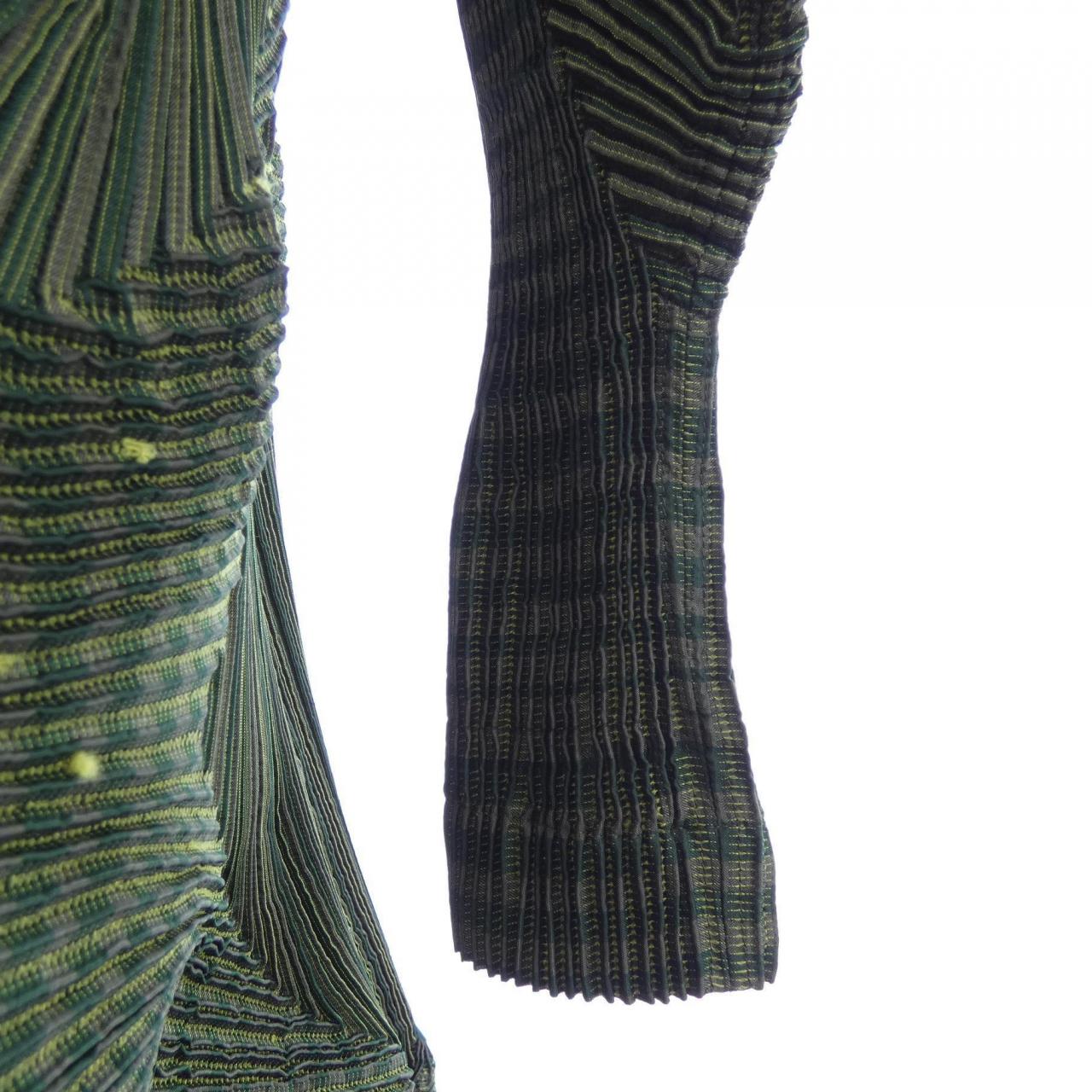 イッセイミヤケ ISSEY MIYAKE IM93FD025 ロングカーディガン