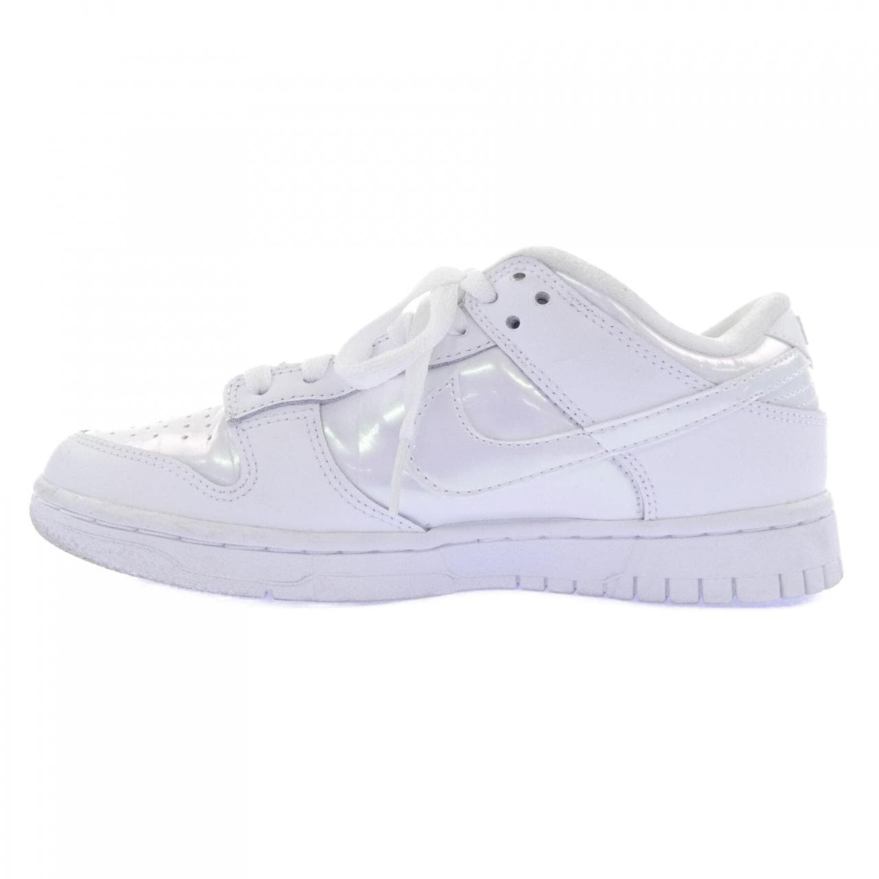 ナイキ NIKE FD8683-100 スニーカー