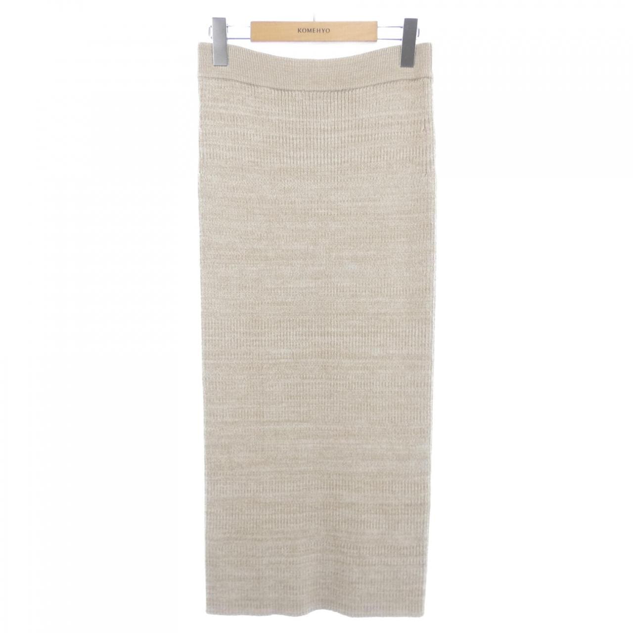 ボス BOSS スカート