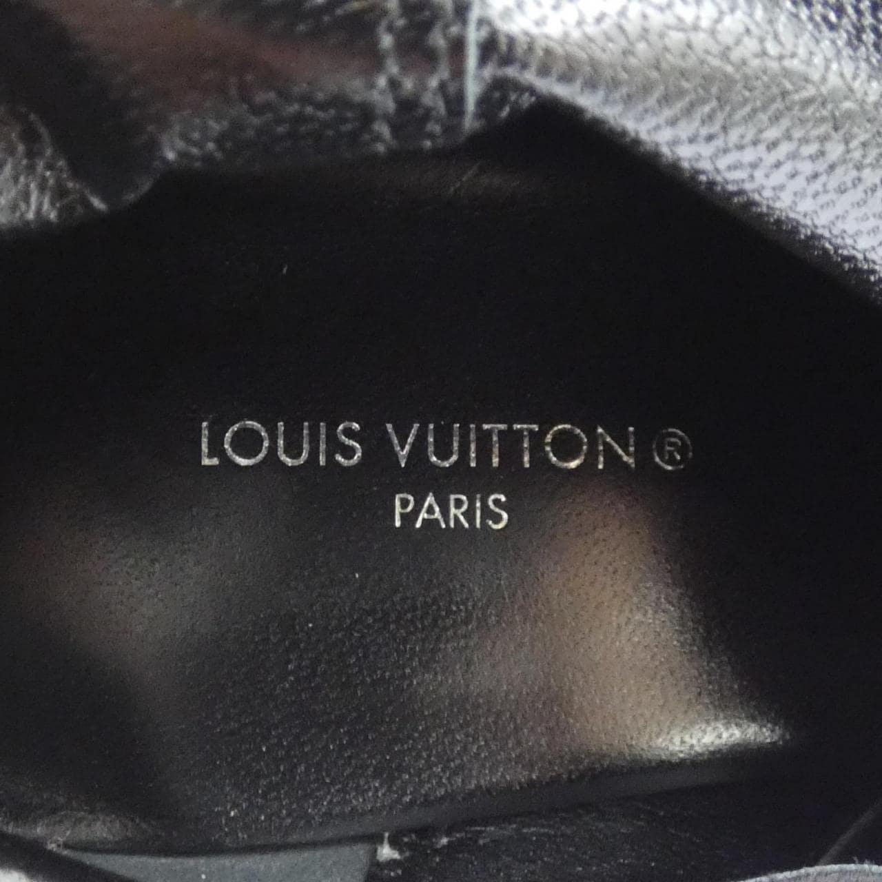ルイヴィトン LOUIS VUITTON シルエットライン ブーツ