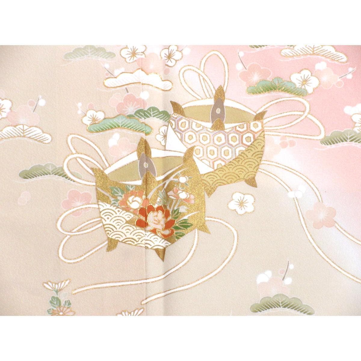 訪問着　友禅金彩加工　刺繍入りボカシ染