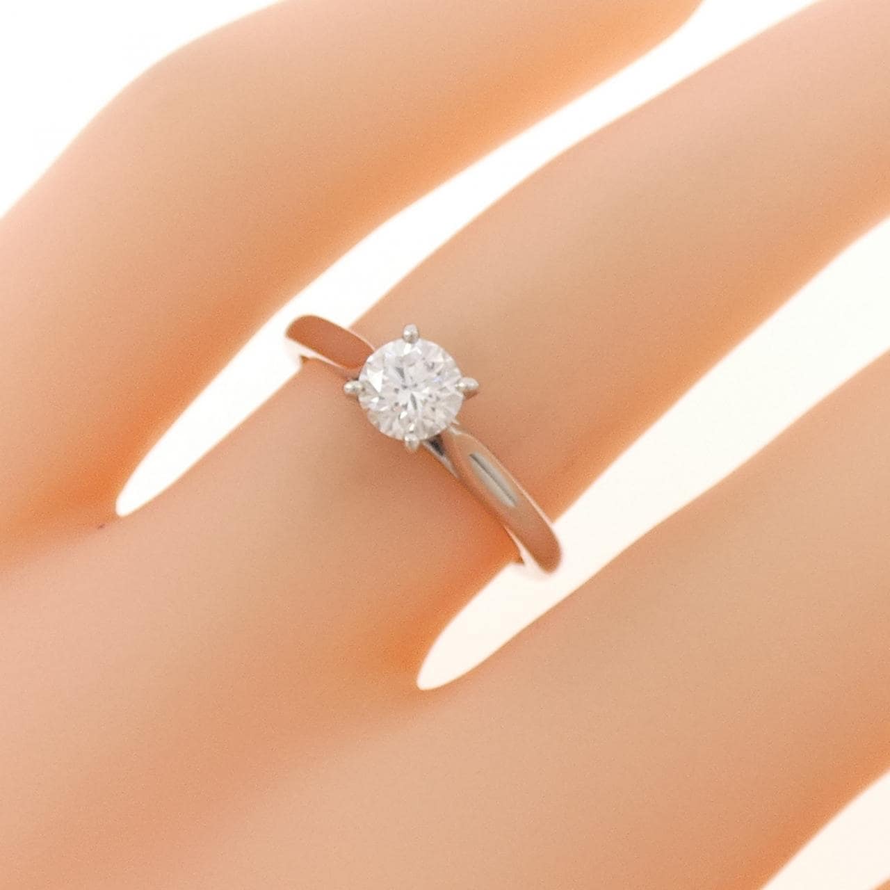 カルティエ 1895 ソリテール リング 0.40CT F VVS2