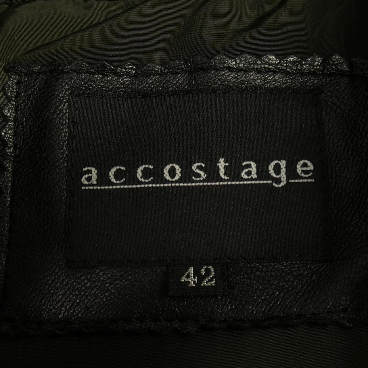 ACCOSTAGE羽绒大衣