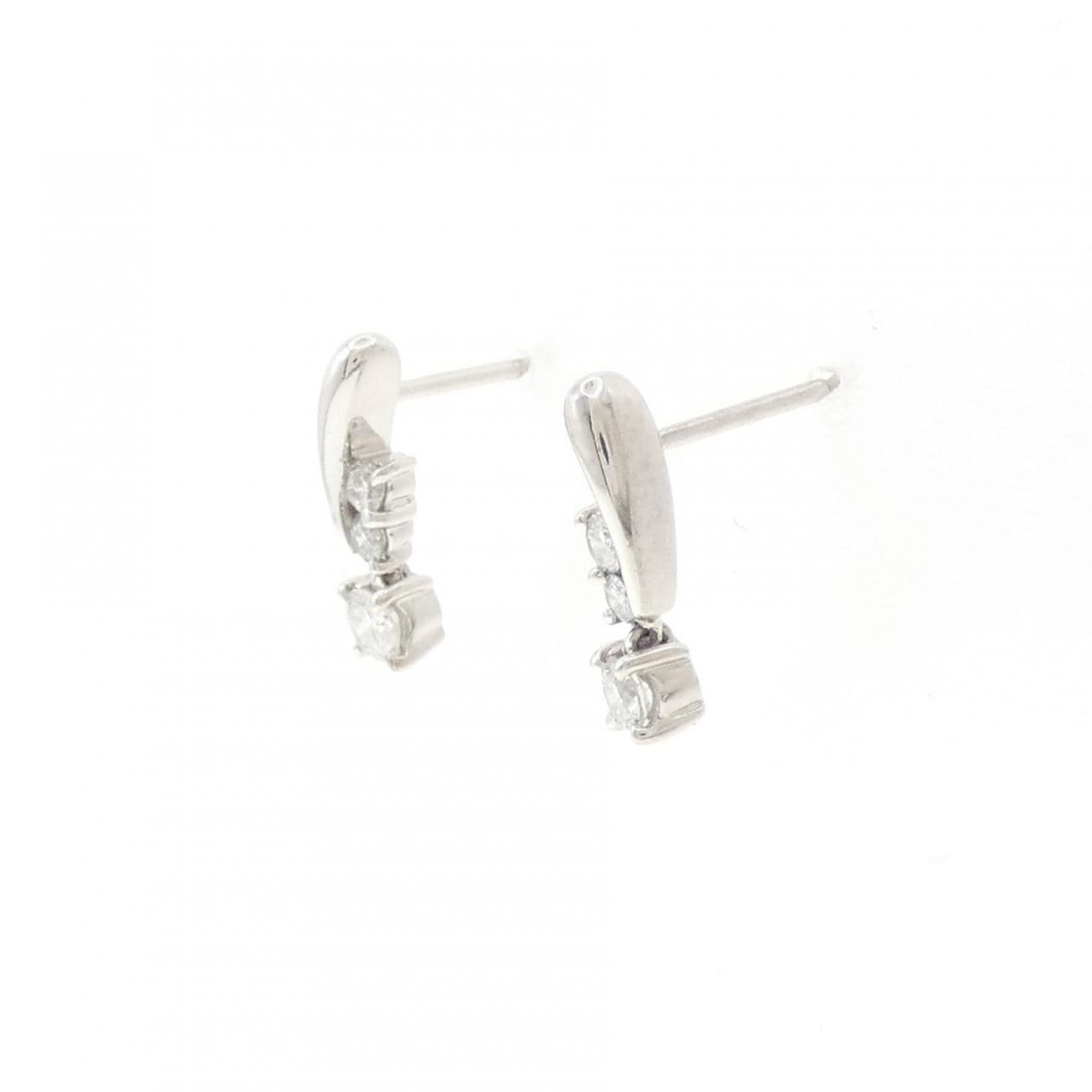 PT900 ダイヤモンド ピアス 0.30CT