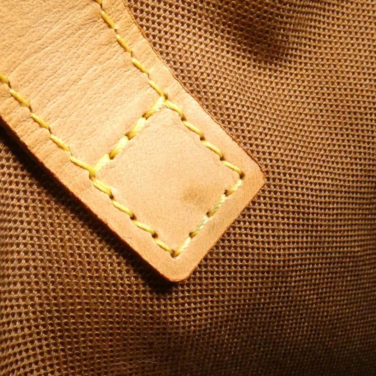 ルイヴィトン モノグラム ヴァヴァン PM M51172 バッグ