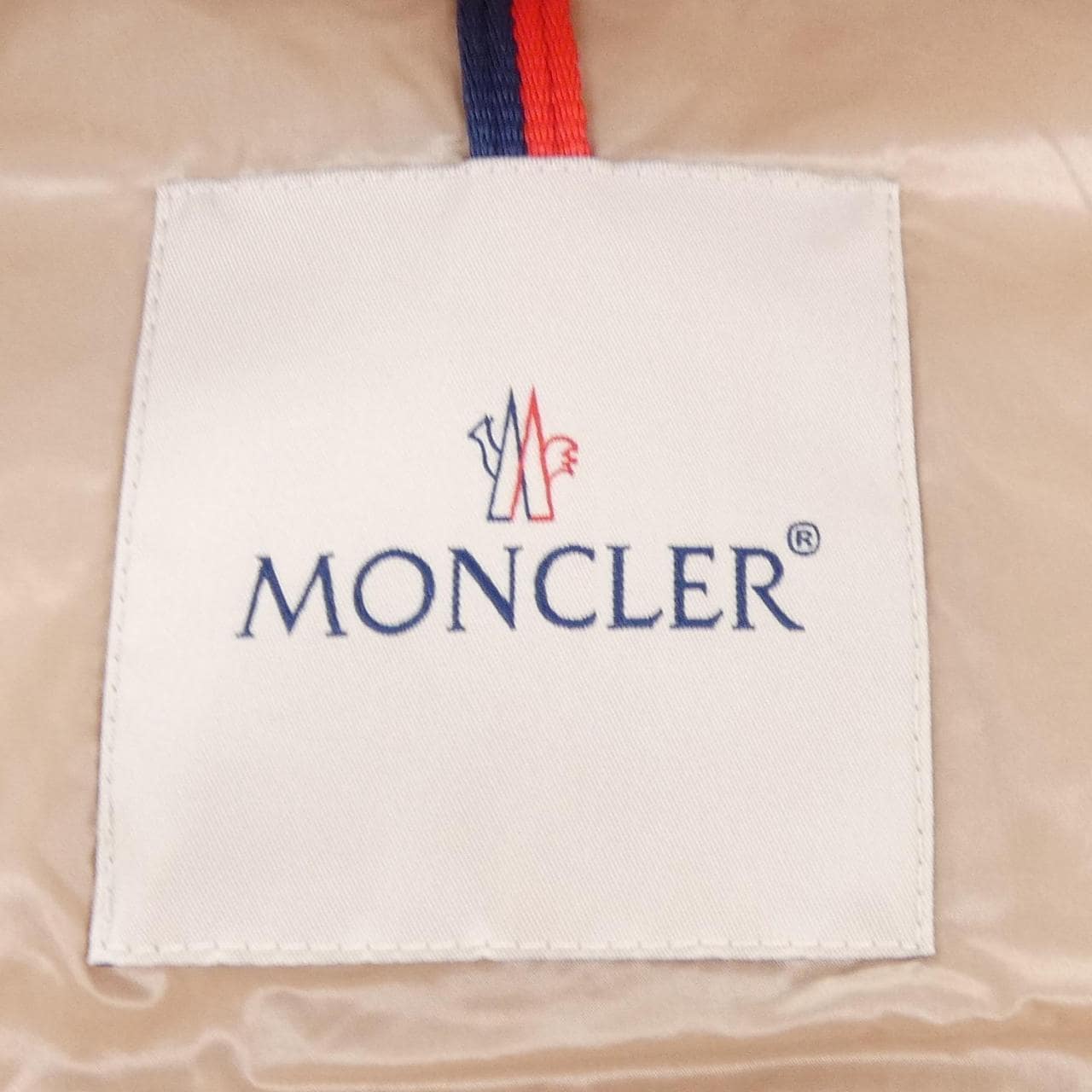 モンクレール MONCLER SERITTE ダウンジャケット