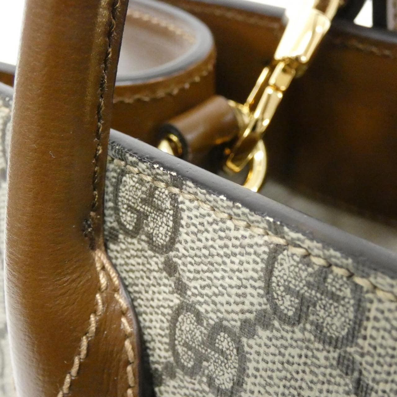 グッチ 659983 92TCG バッグ