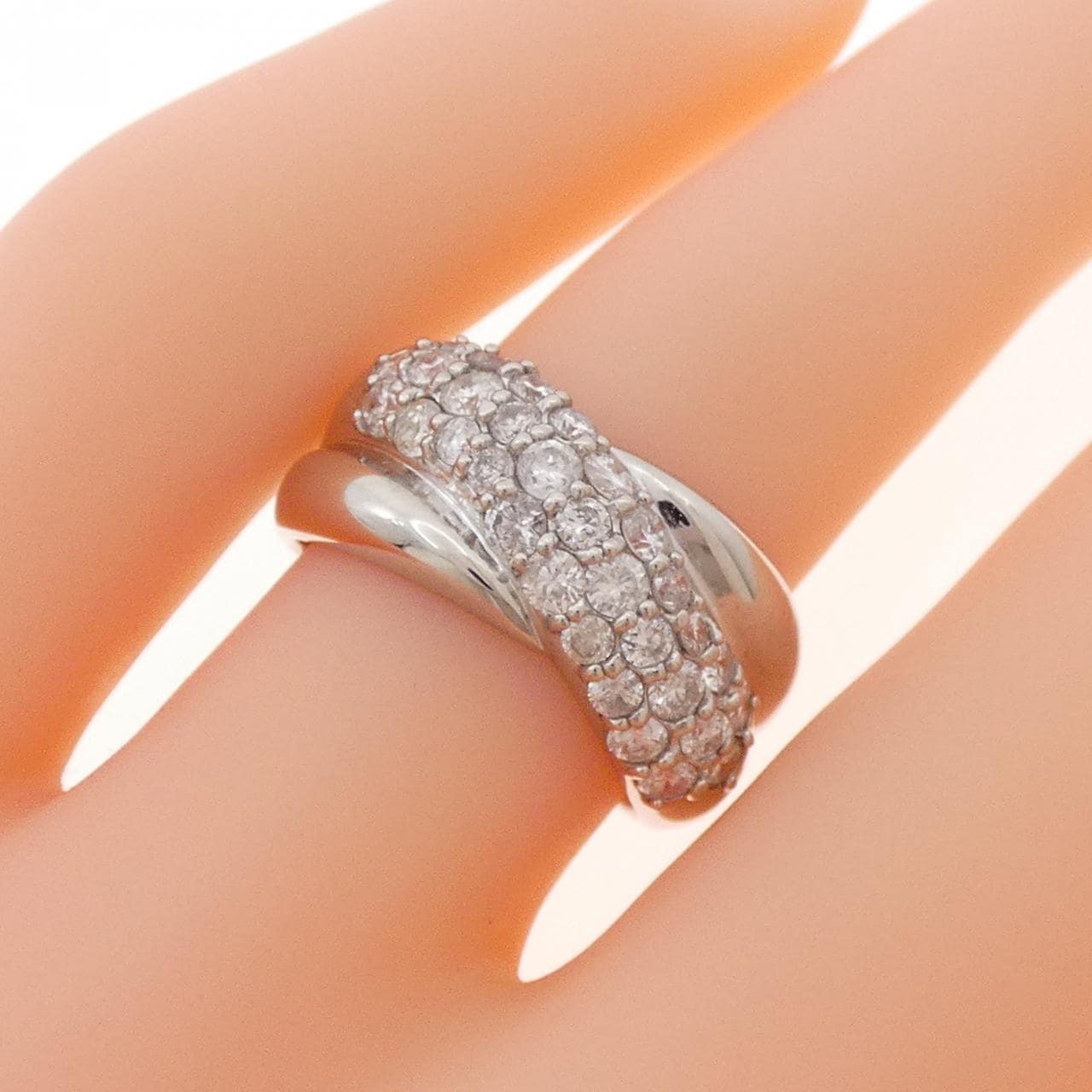 PT900 ダイヤモンド リング 1.00CT