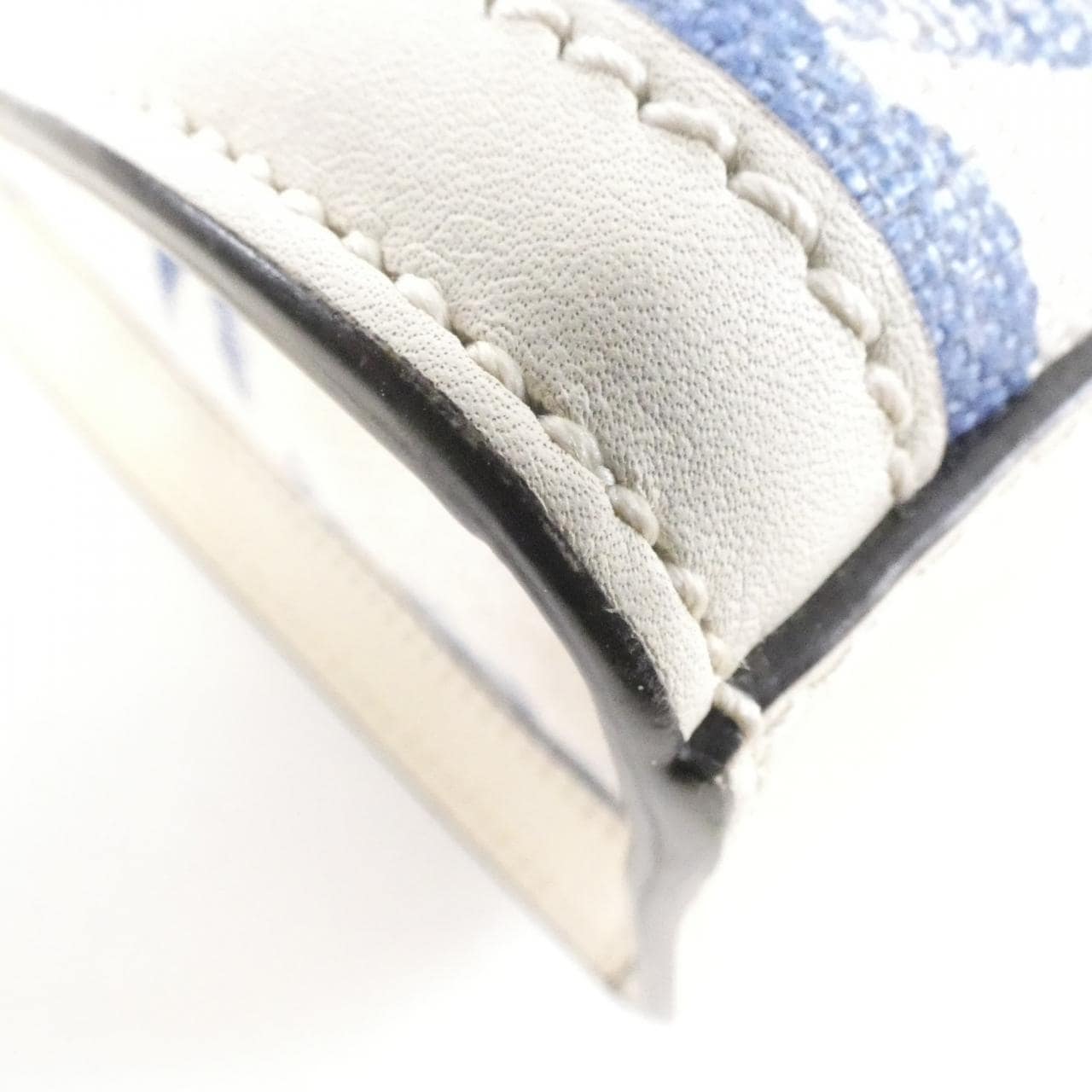 グッチ 443089 K2I1J バッグ