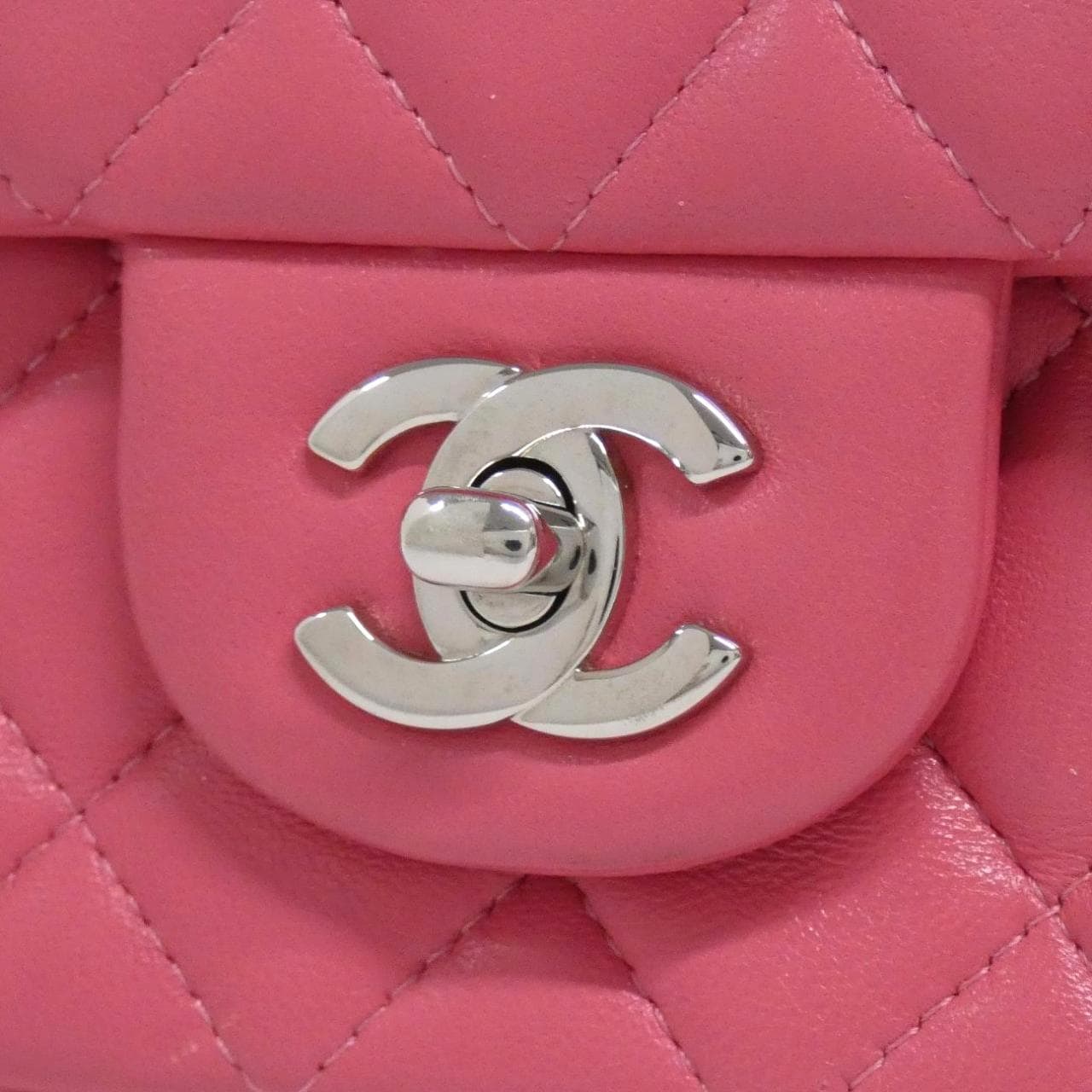 シャネル 69900 ショルダーバッグ