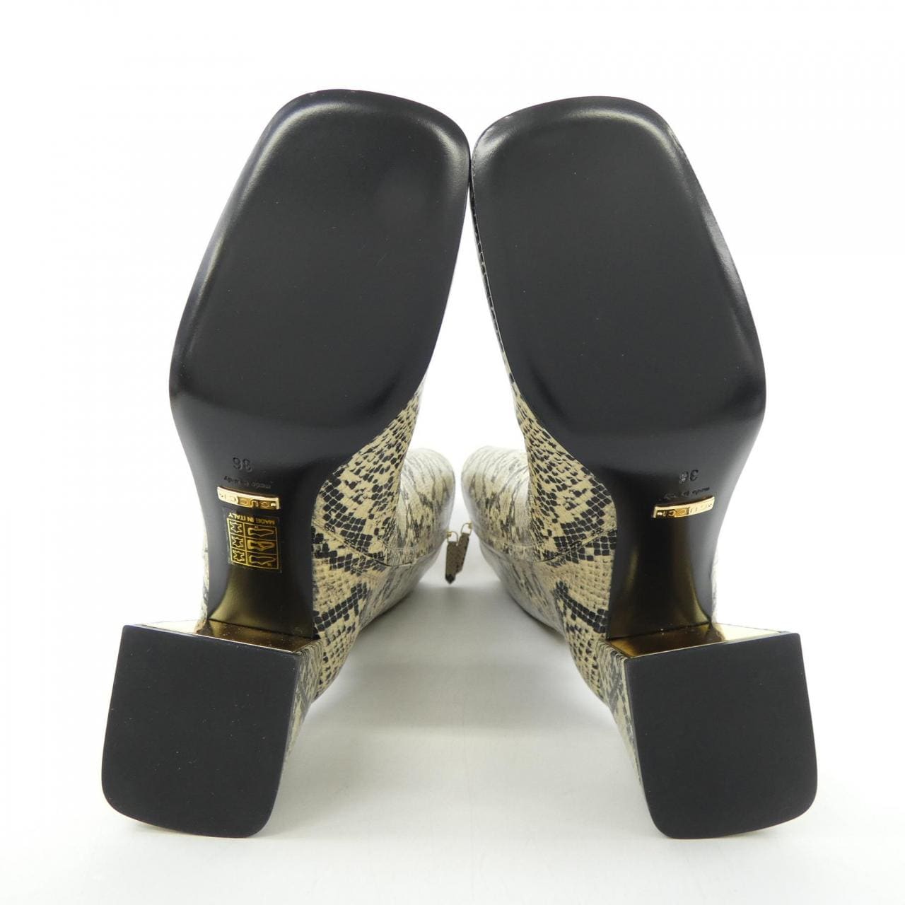 グッチ GUCCI 643889 19Y00 ロングブーツ