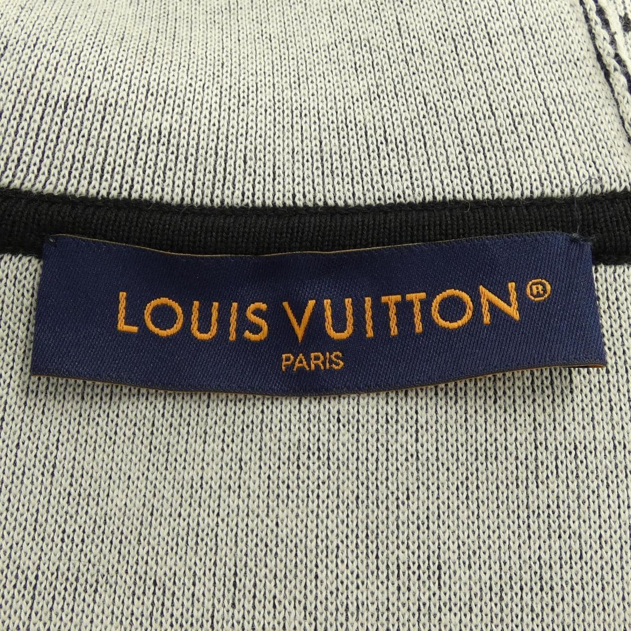 ルイヴィトン LOUIS VUITTON グラフィックインターシャジップコットンフーディ HRN89WAUR パーカー