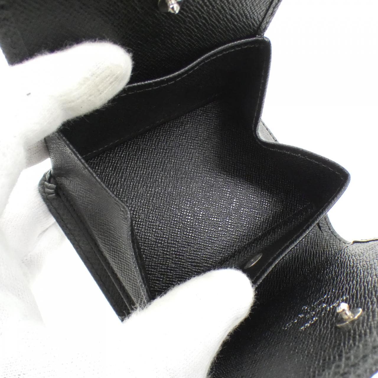 LOUIS VUITTON Taiga Portefeuille Magellan M30552 皮夾