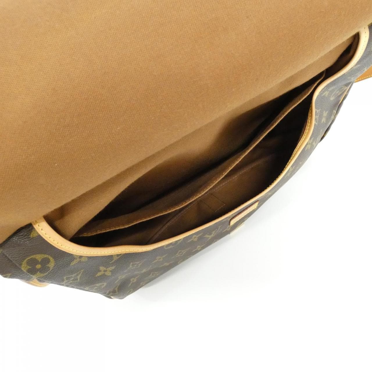 ルイヴィトン モノグラム ソミュール 35cm M42254 ショルダーバッグ