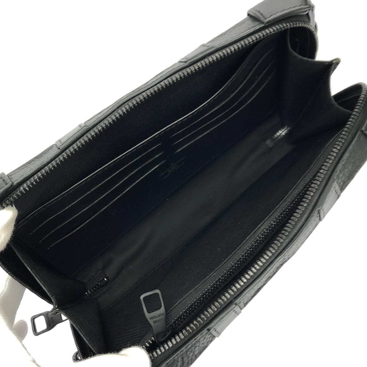 ルイヴィトン トリヨン モノグラム ソフトトランク ウォレット M80224 ショルダーバッグ