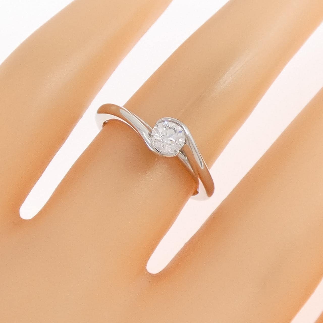 PT950 ダイヤモンド リング 0.278CT I VVS2 3EXT H&C