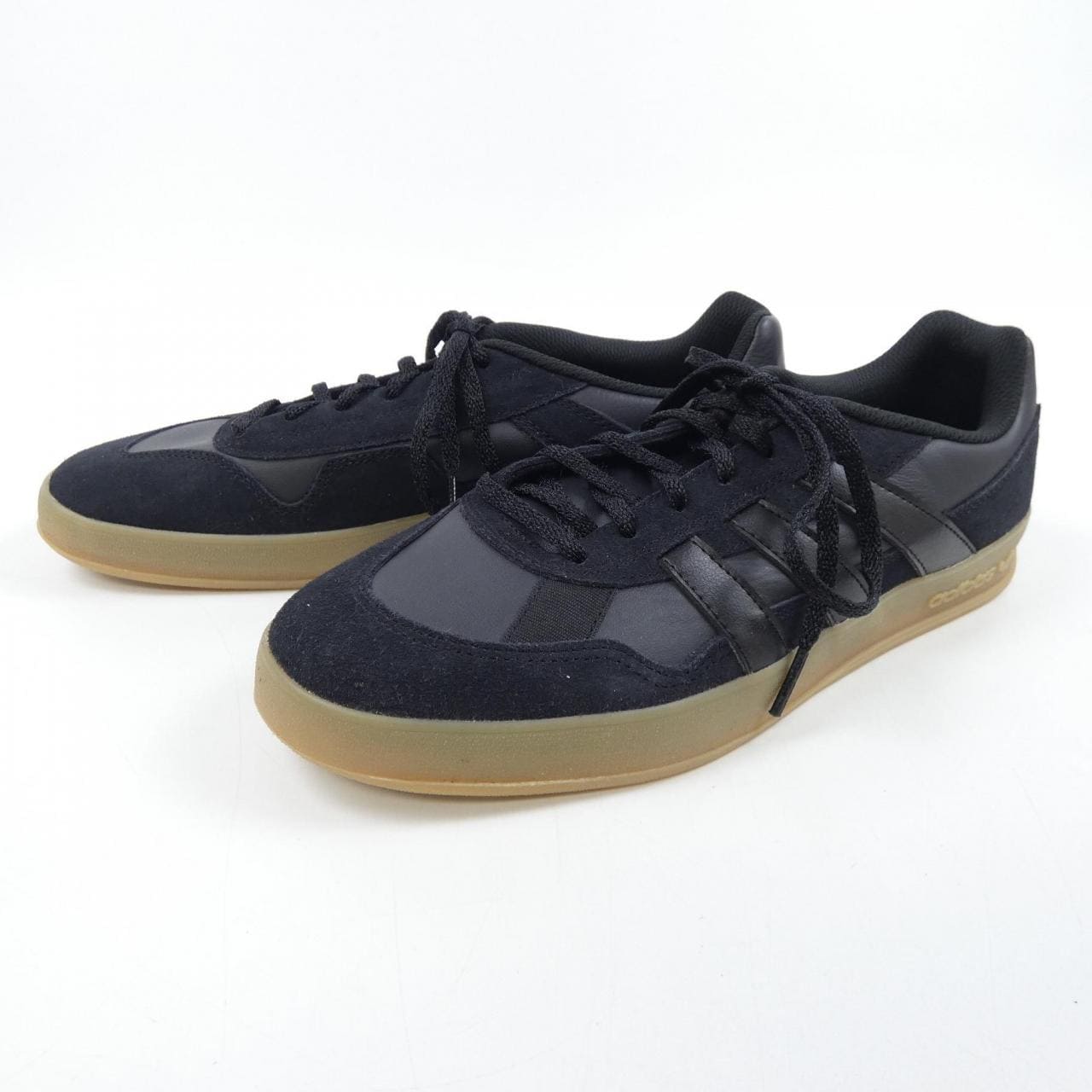 アディダス ADIDAS スニーカー