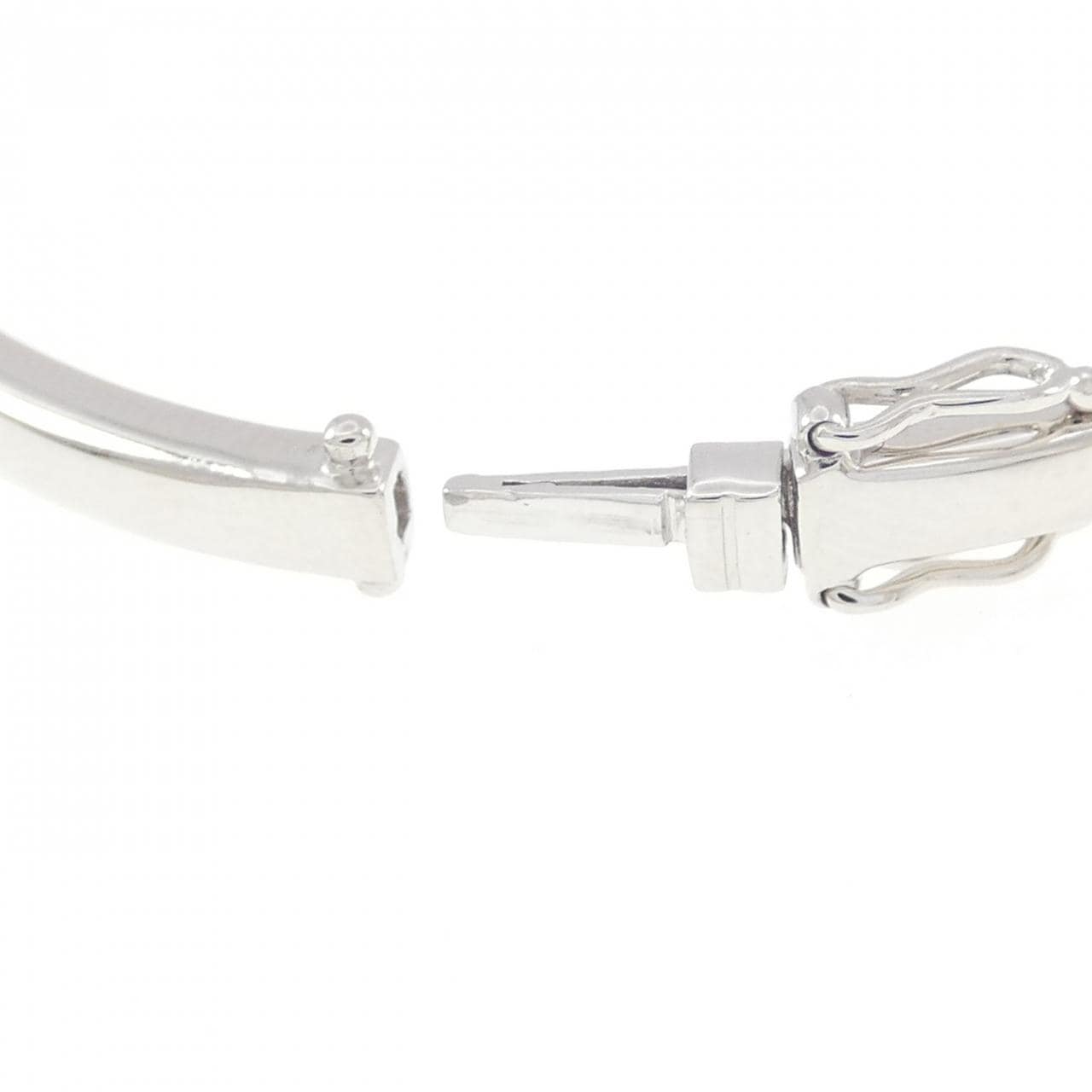 18KWG ダイヤモンド バングル 0.72CT