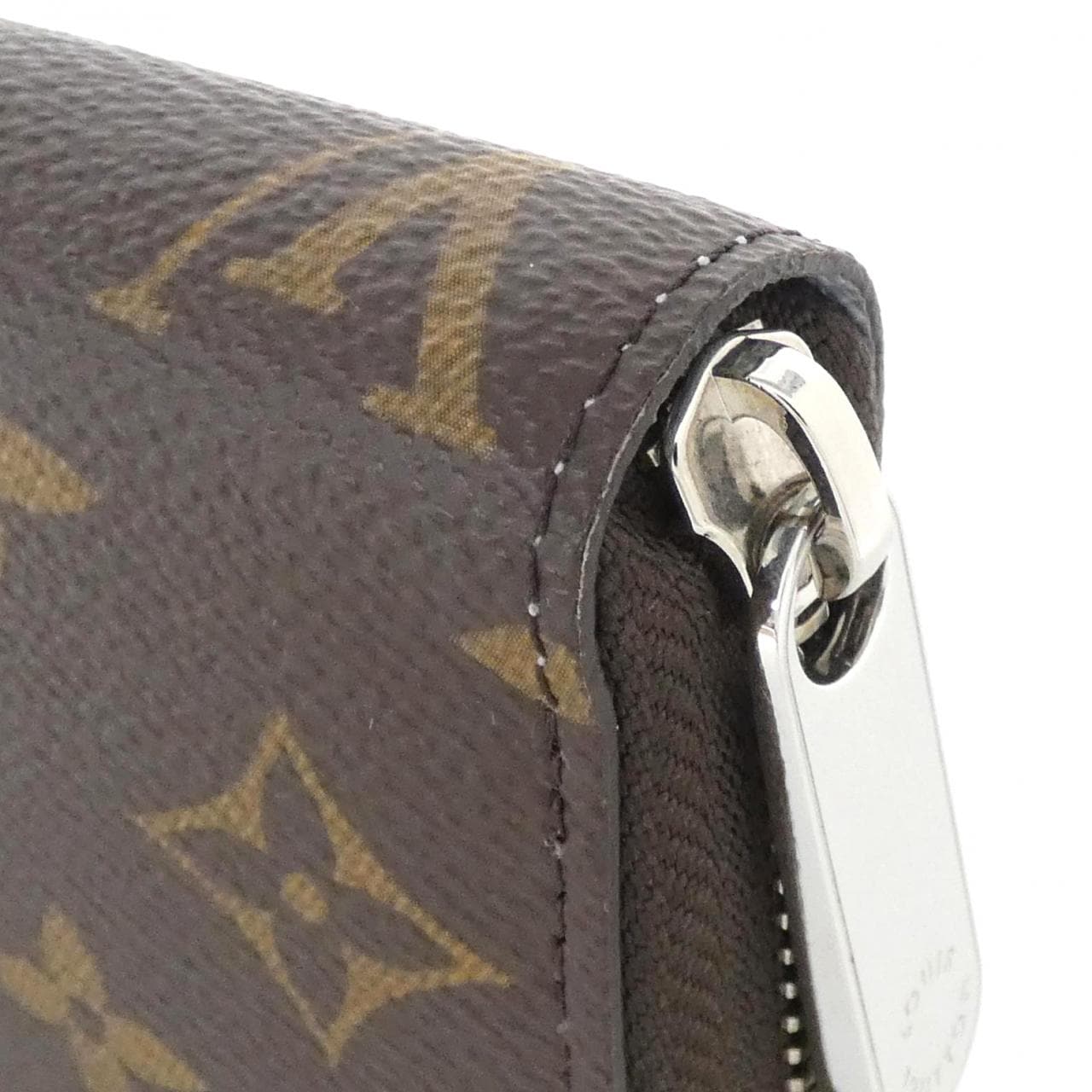 LOUIS VUITTON Monogram拉链钱包 M11776 钱包