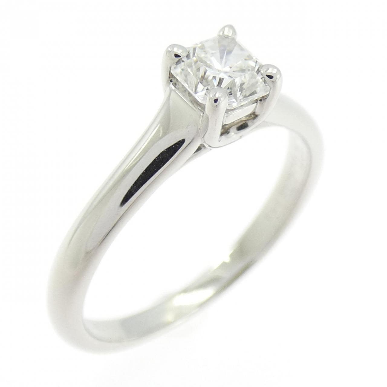 ティファニー ルシダ リング 0.35CT E VVS1