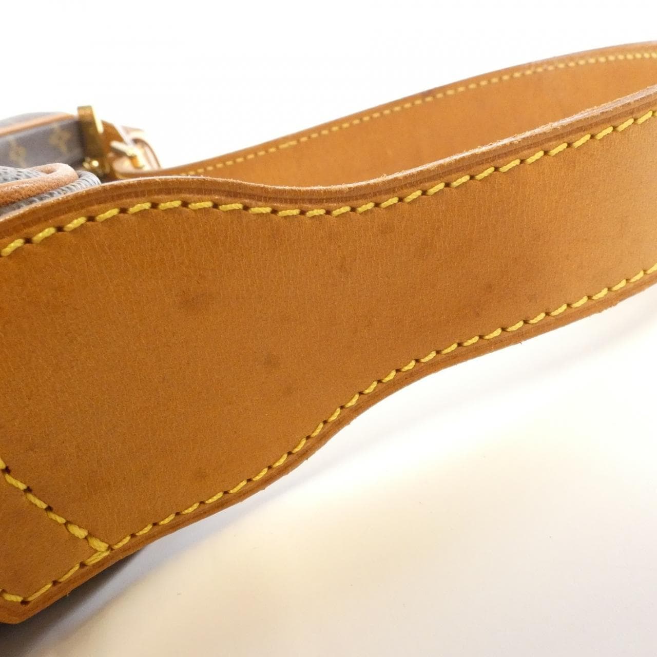 ルイヴィトン モノグラム クロワッサン MM M51512 ショルダーバッグ