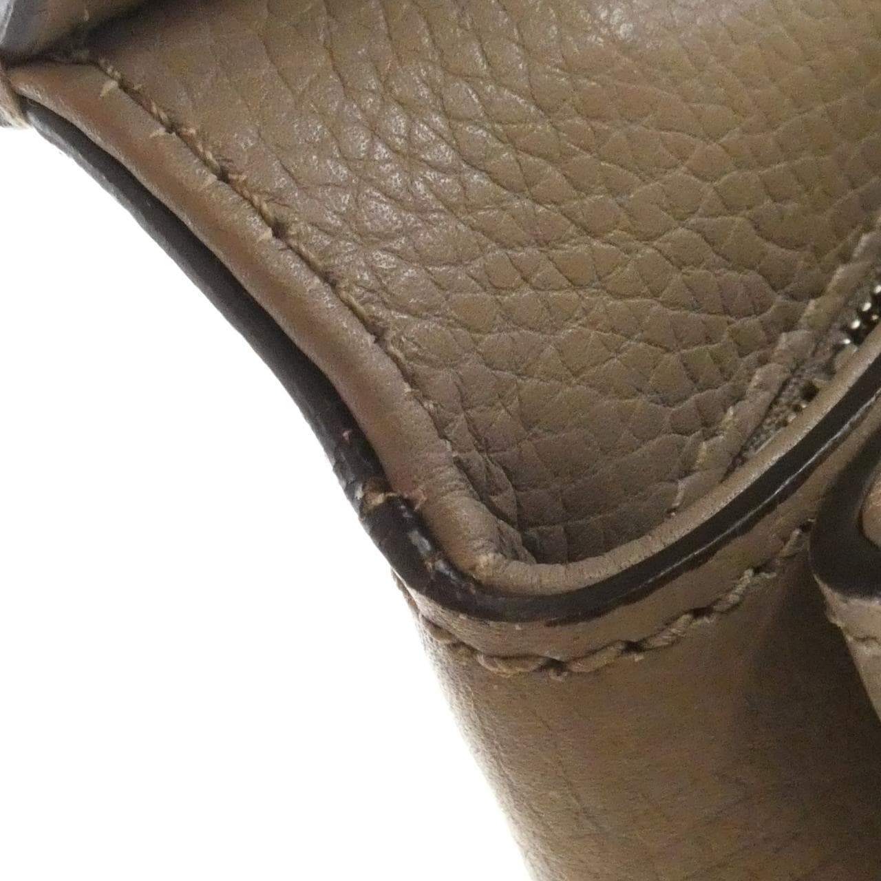 グッチ 370831 A7M0N バッグ