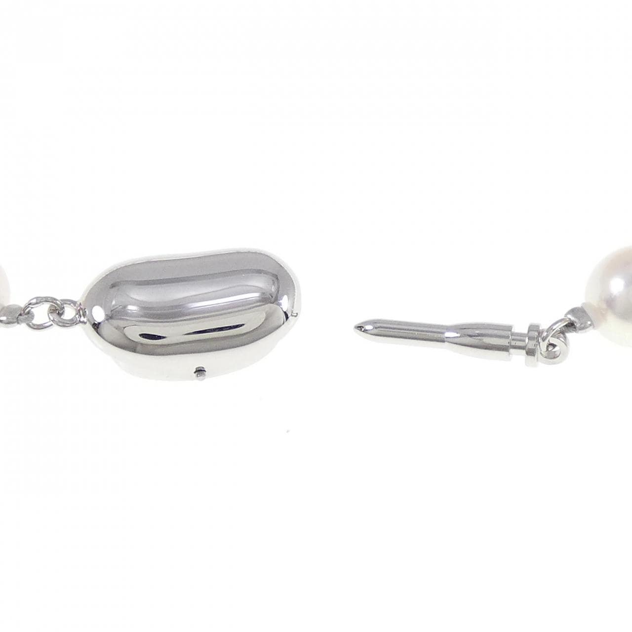 [BRAND NEW] Silver Clasp Akoya Pearl Necklace 7.5-8mm