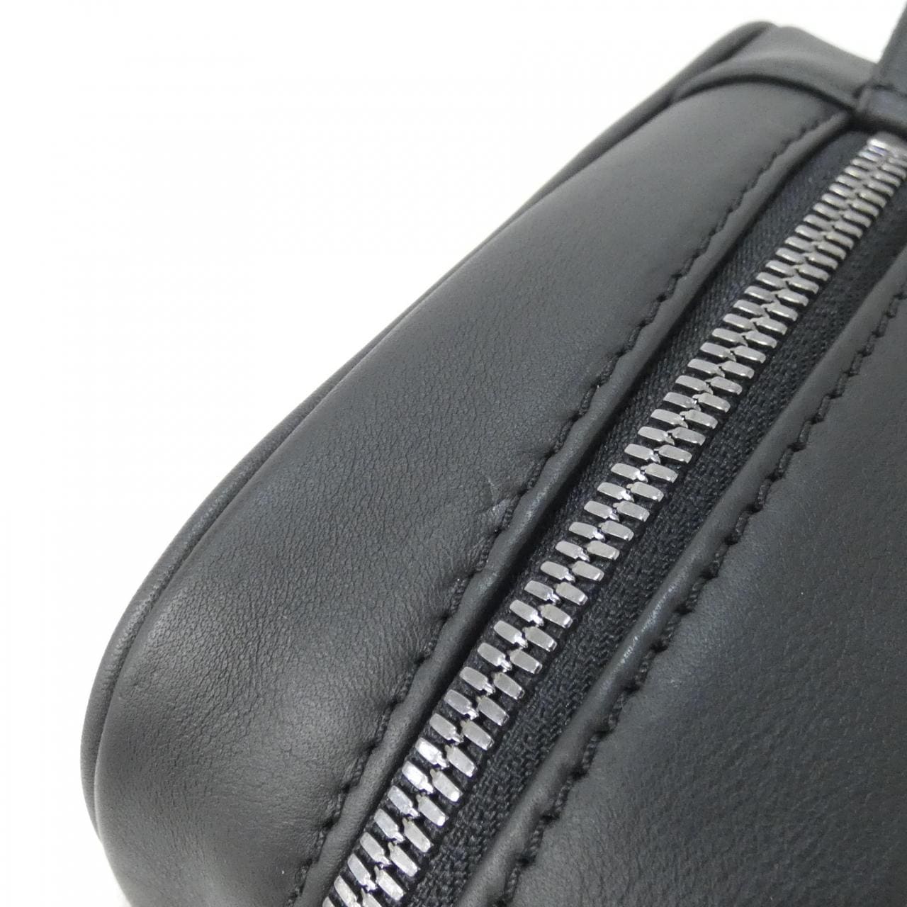 ルイヴィトン ダミエ アンフィニ トゥルース トワレ N23347 ポーチ