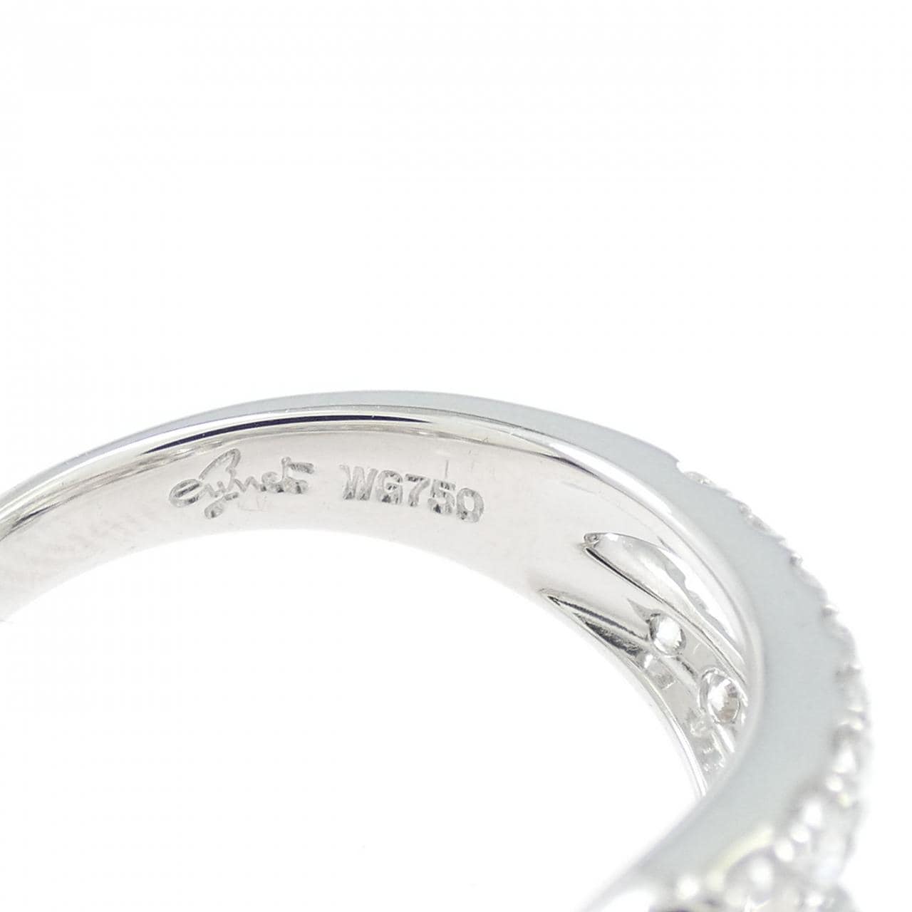 ジュネ ダイヤモンド リング 0.77CT