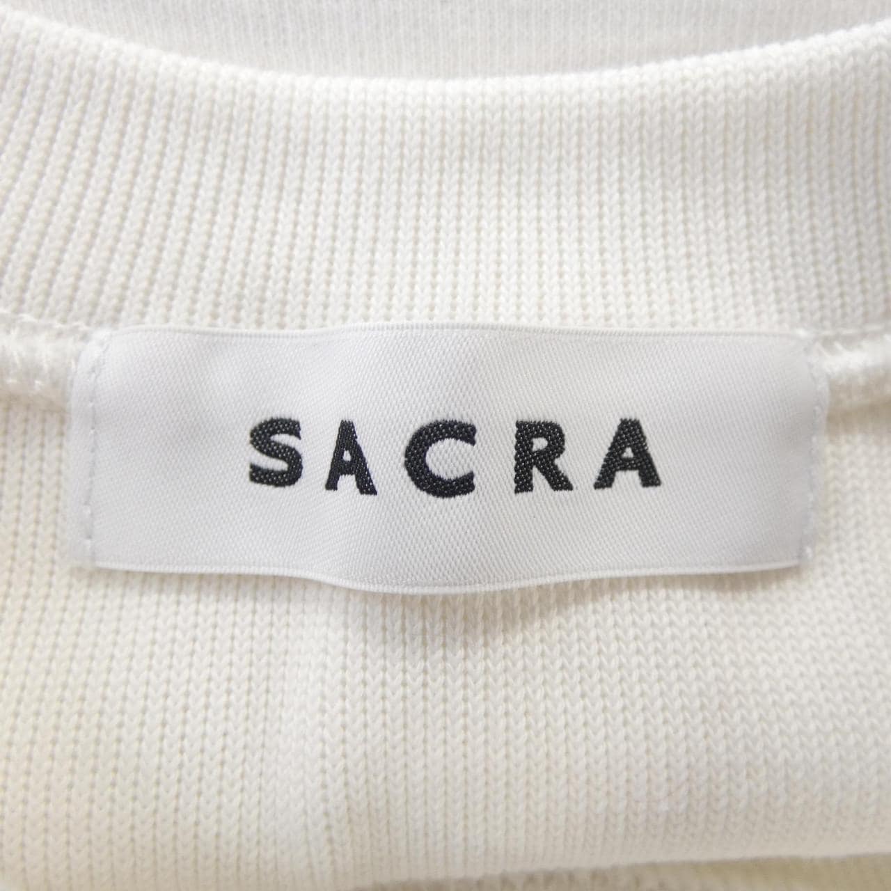 サクラ SACRA トップス