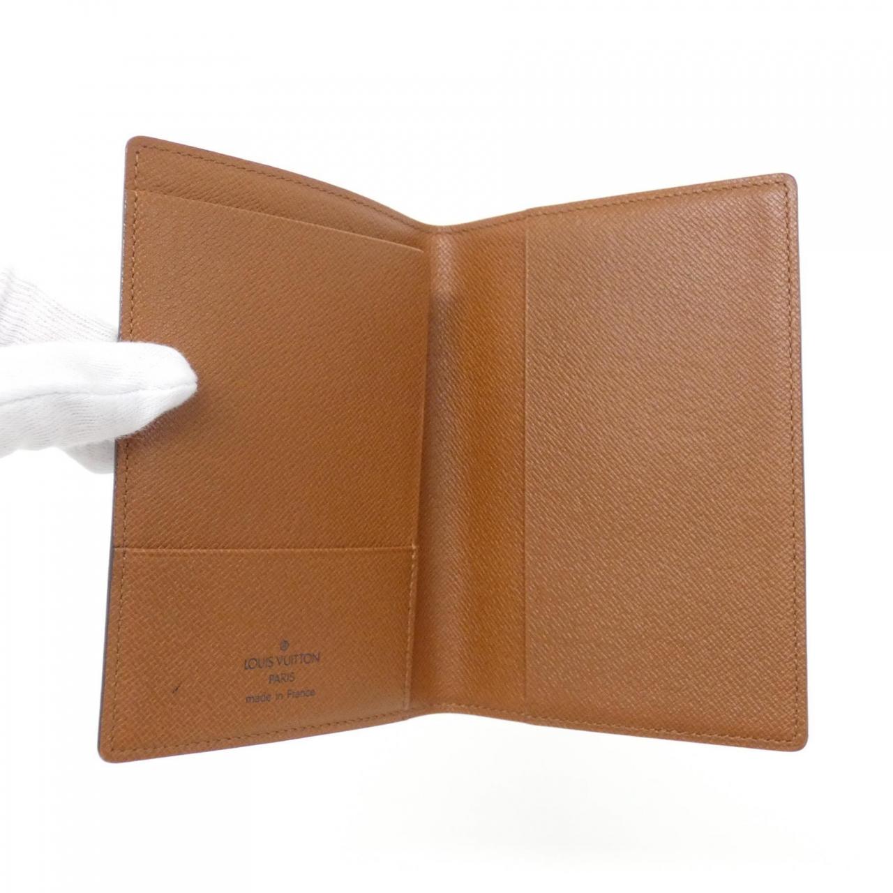 ルイヴィトン モノグラム クーヴェルテュール パスポール M60180 オーガナイザー