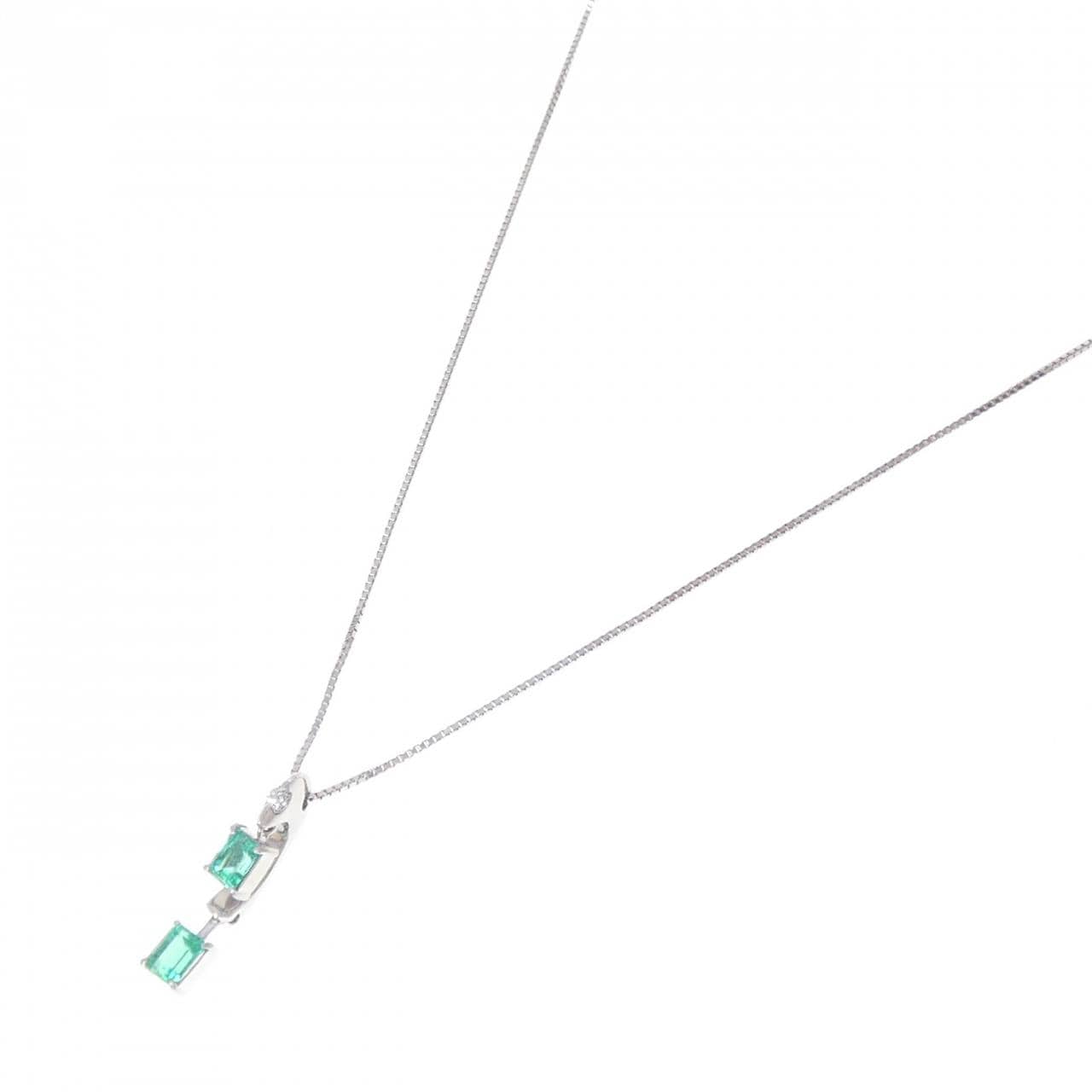 K18WG エメラルド ネックレス 0.75CT