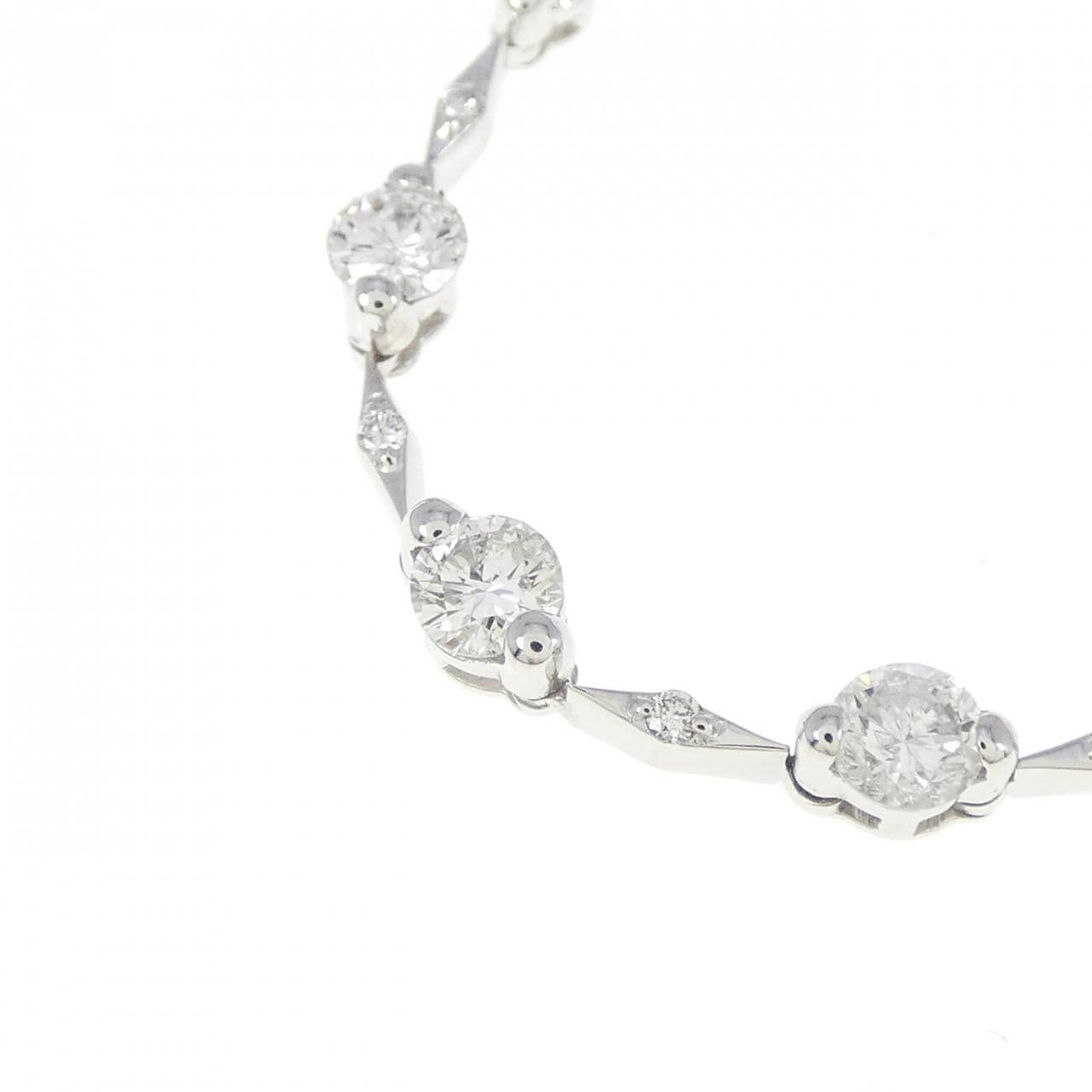 K18WG ダイヤモンド ネックレス 3.06CT
