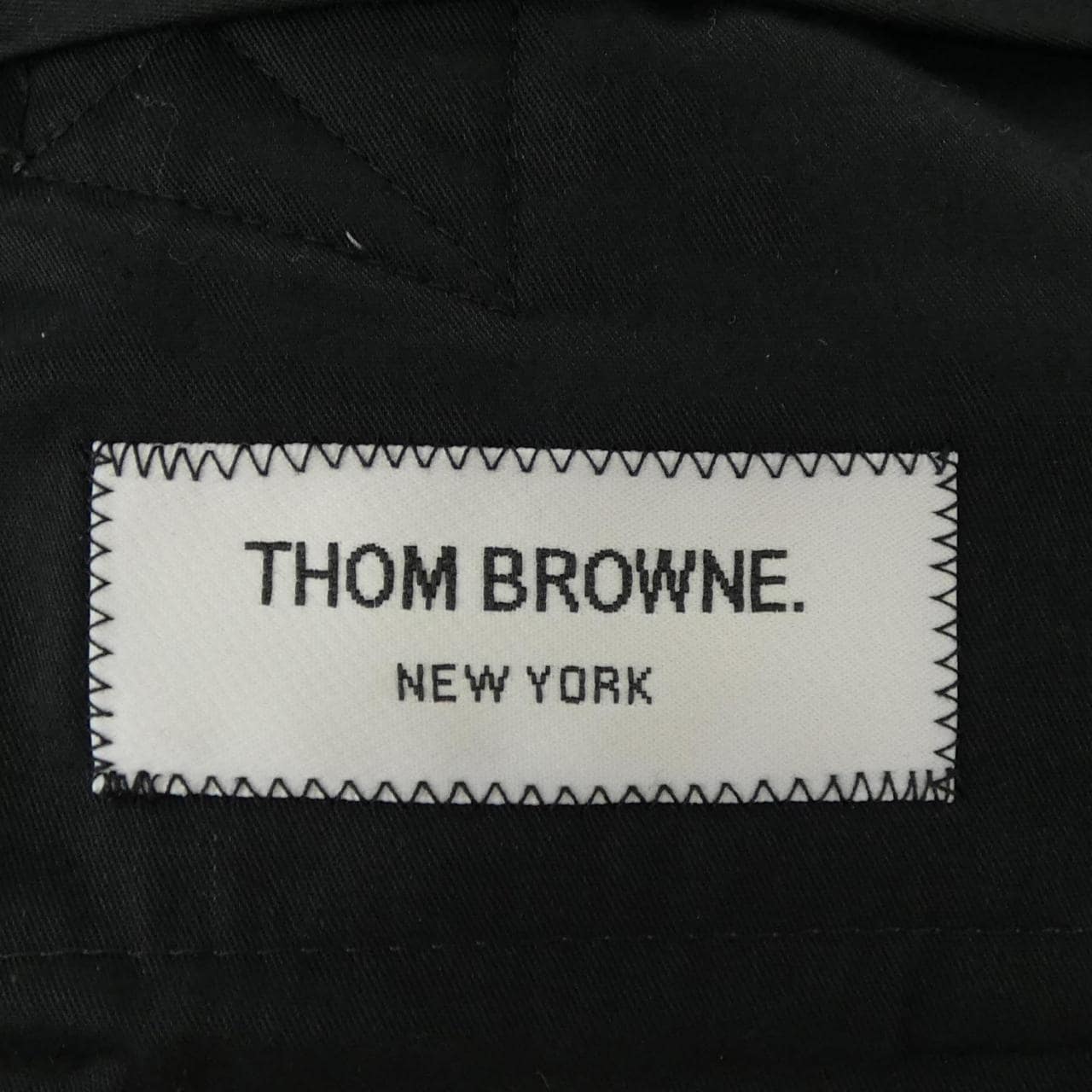 トムブラウン THOM BROWNE MTC001A パンツ