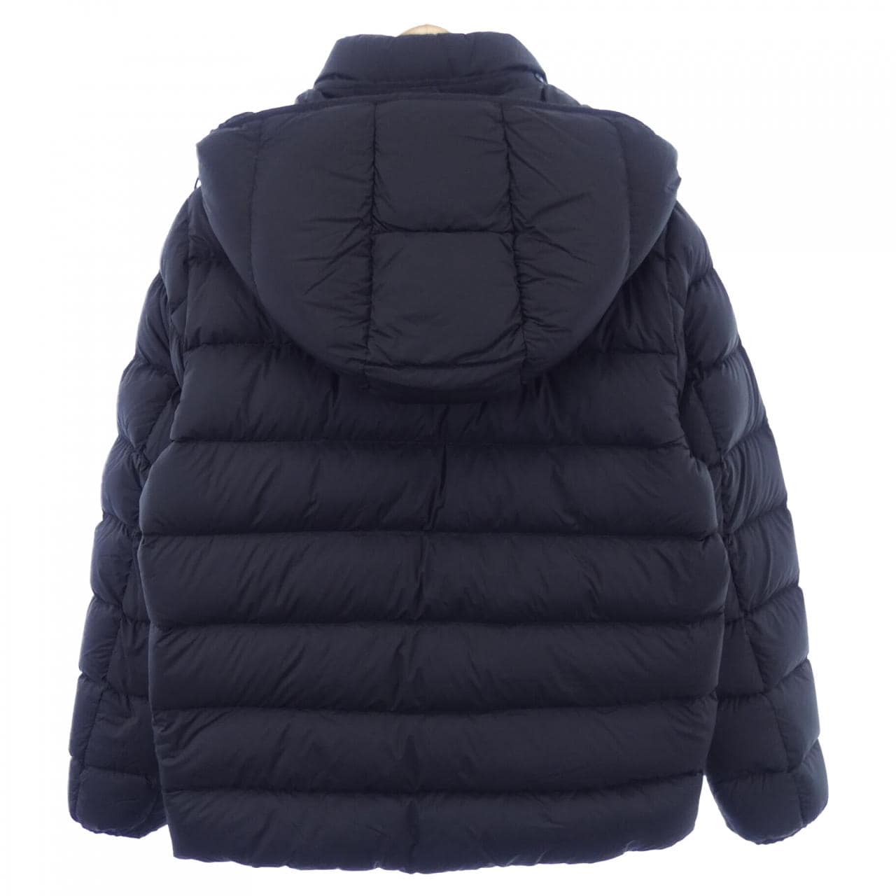 モンクレール MONCLER ダウンジャケット