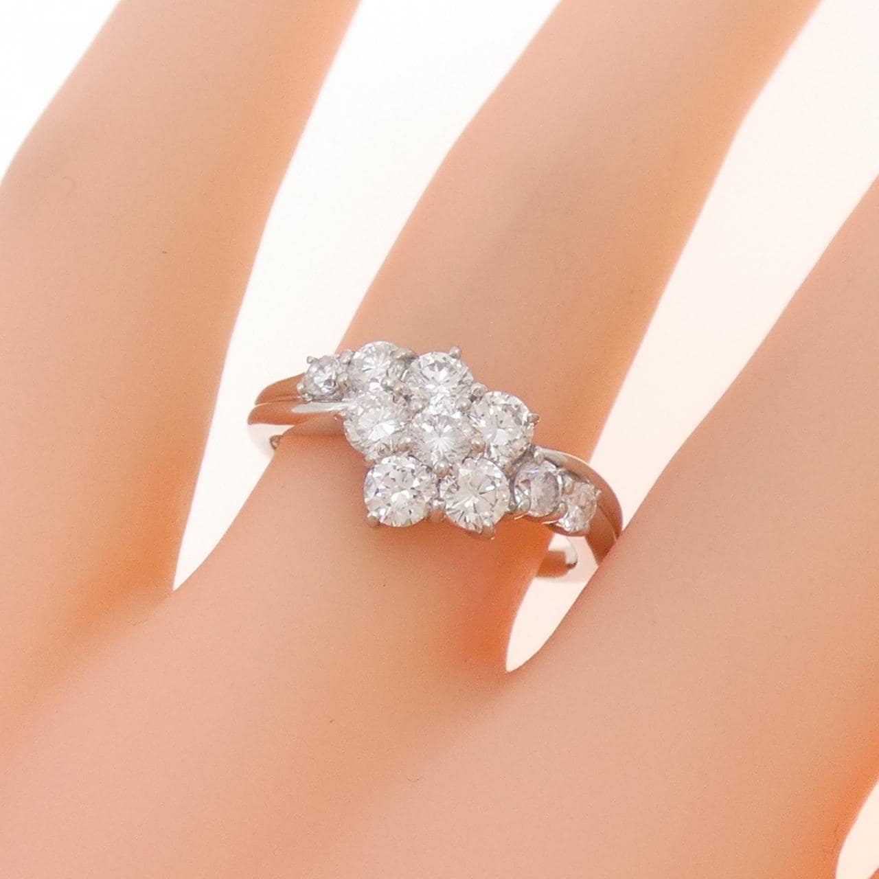 PT900 ダイヤモンド リング 1.01CT