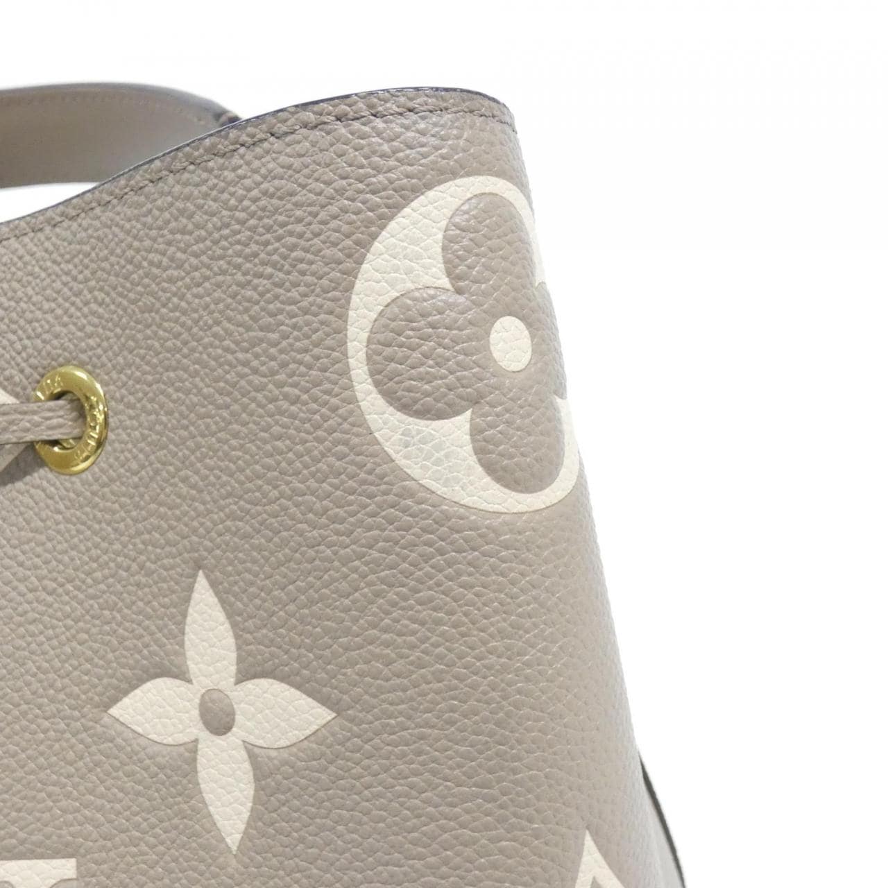 ルイヴィトン バイカラー モノグラム アンプラント ネオ ノエ MM M45555 ショルダーバッグ