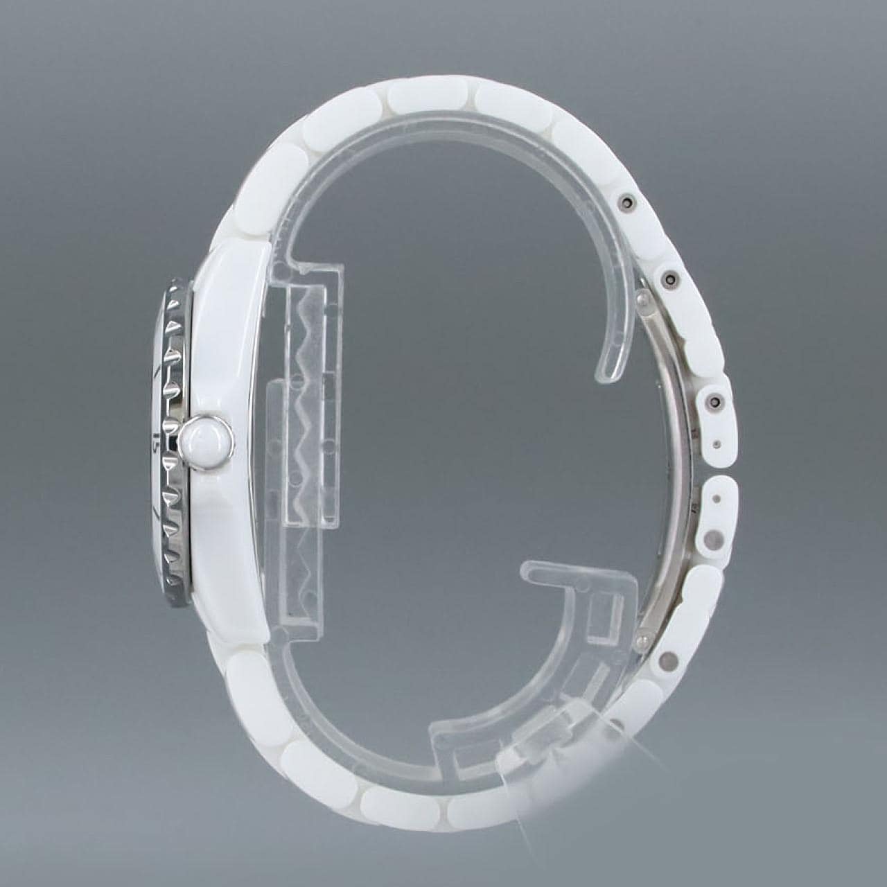 シャネル J12 33mmセラミック H0968 セラミック クォーツ