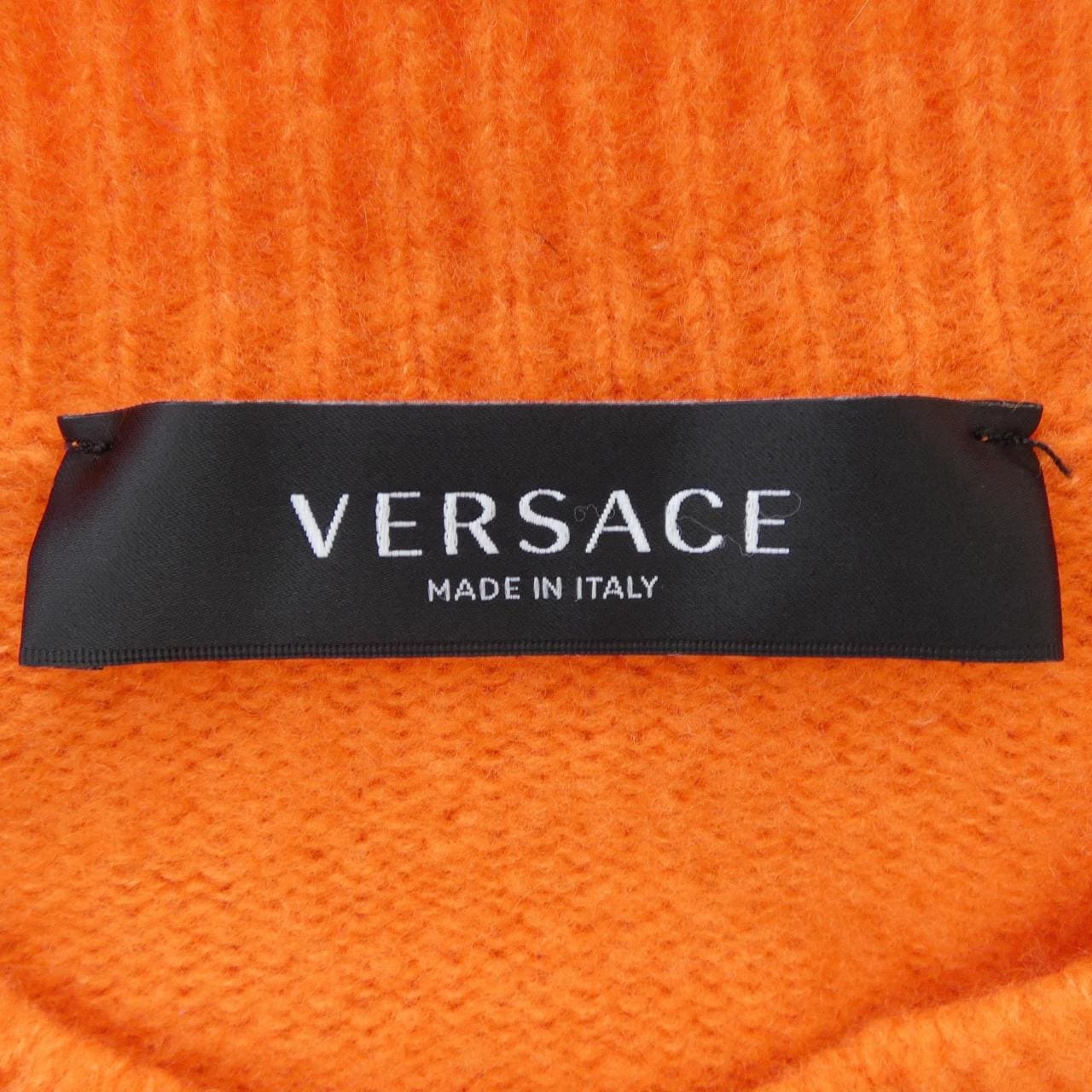 ヴェルサーチェ VERSACE A86530 ニット