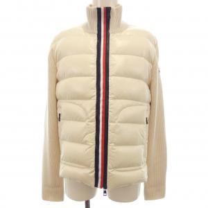 モンクレール MONCLER ダウンジャケット